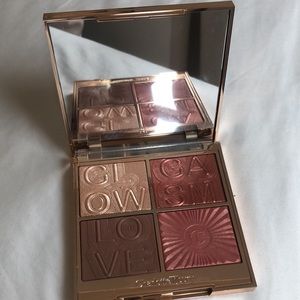 Charlotte Tilbury glowgasm palette